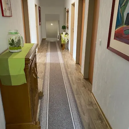 Landgasthaus Jaegerhof بيت ريفي بورين