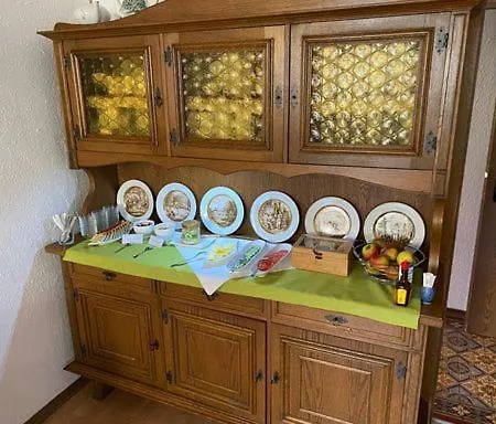 Landgasthaus Jaegerhof * بورين