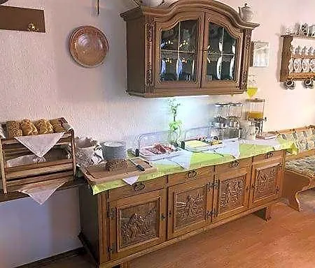 بيت ريفي Landgasthaus Jaegerhof