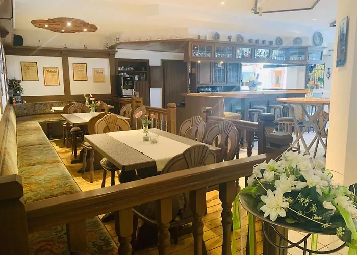 Landgasthaus Jaegerhof Inn *